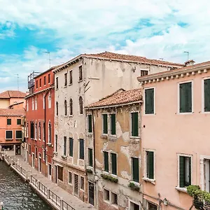Spirito Santo Canal View , Venise Italie